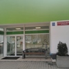 Zdjęcie przedstawiające wejście główne do budynku  Przedszkola Miejskiego w Pakości